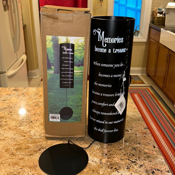 NWTS CHIMES Memories outside chime beautiful sentiment spectacular soothe sound - Picture 1 of 3